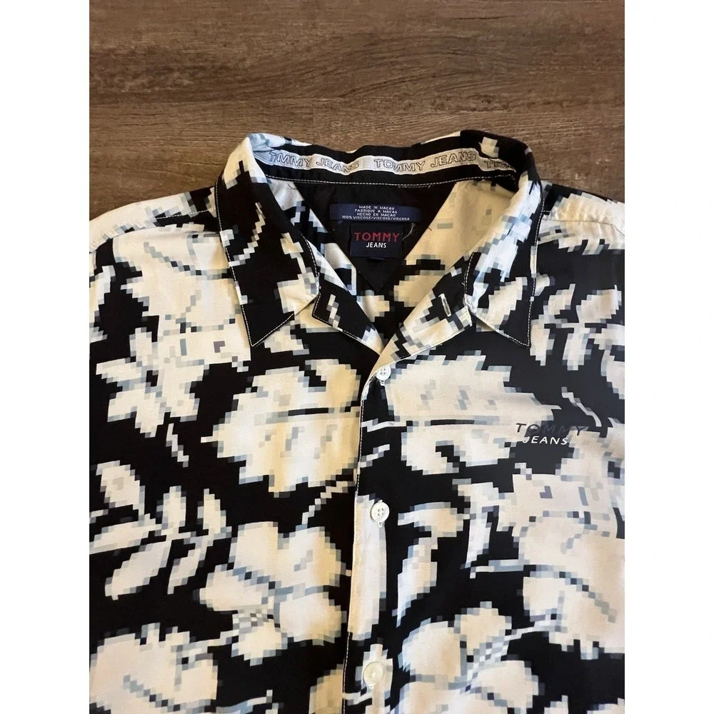 Vtg Tommy Hilfiger Tommy Jeans Hibiscus Shirt Mens X-Large‎ Floral Beach C43